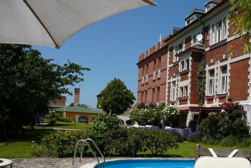 Hotel-Park-Residenz Aschersleben Exterior photo